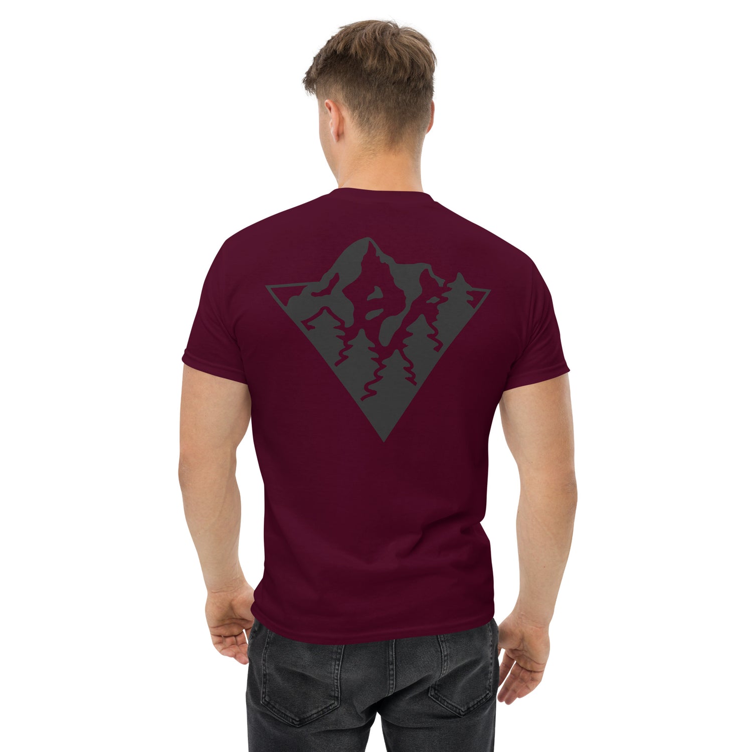 ARTEM Maroon Label Classic Tee – Farbe Kastanienbraun
