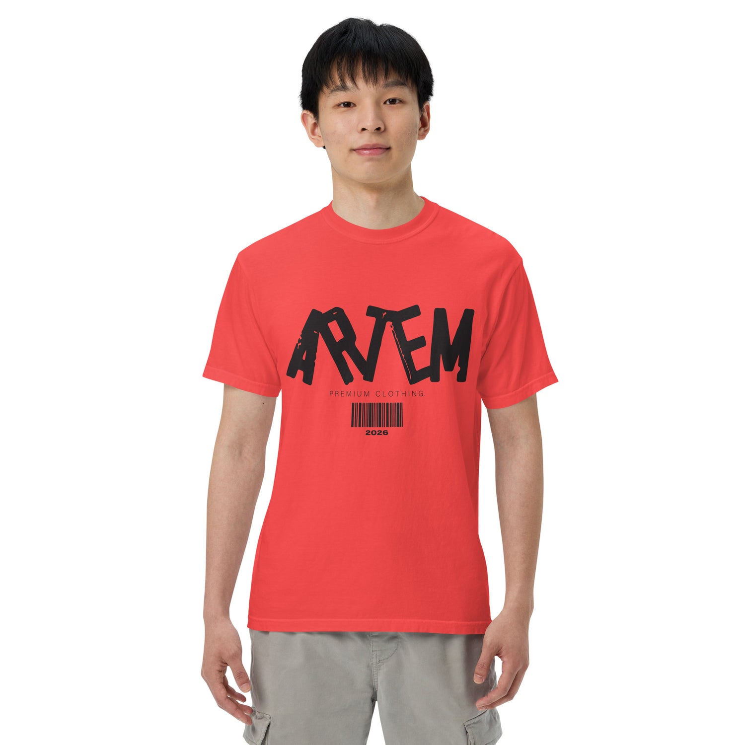 ARTEM Block Script Heavy Tee – Farbe Paprika